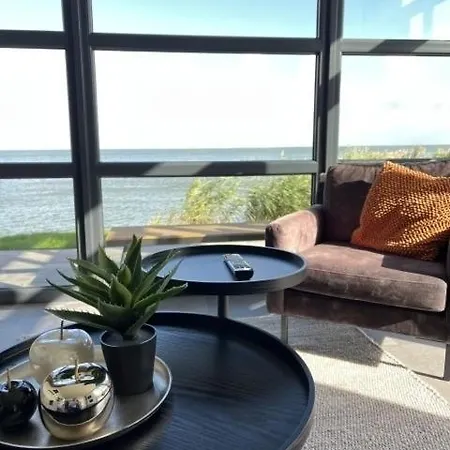 Enkhuizer Strandmuschel Erste Reihe Hausnr 215 Vakantiehuis *